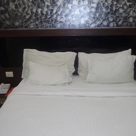 Cartel Palace Delhi (National Capital Territory of India) Exterior foto